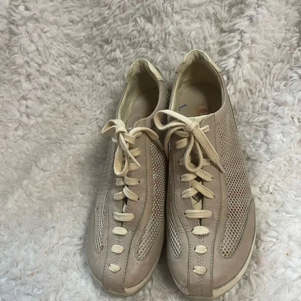 TSUBO Wedge Leather & Mesh khaki & beige Sneakers SZ9